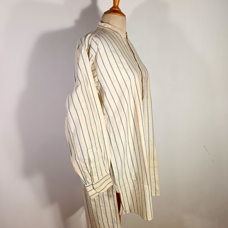 CHEMISES SANS COL FABRICATION CIVIL ANCIENNE EN TISSU RAYE GUERRE 1914 1918 ET 1939 1945